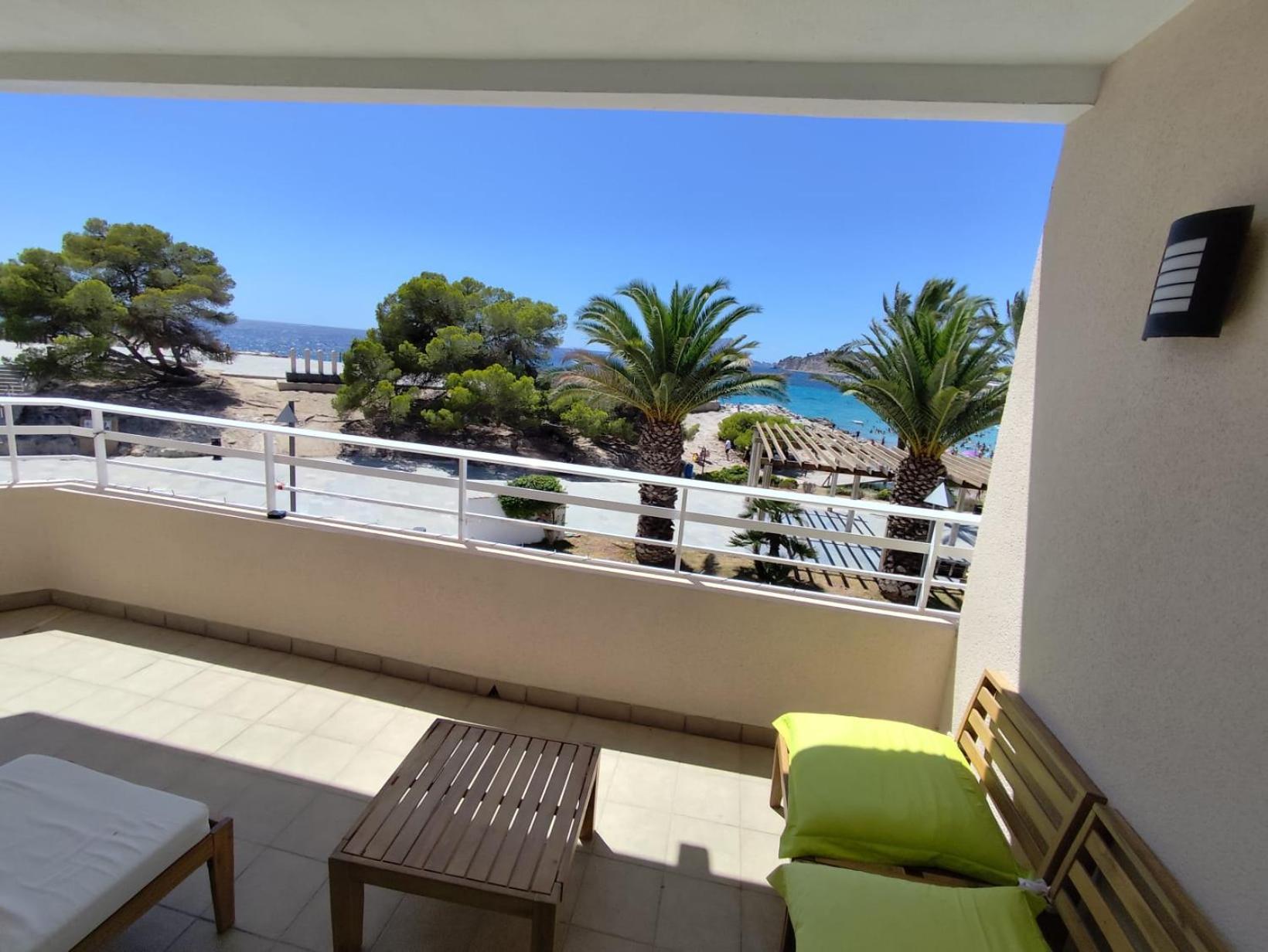 Appartement 1 *